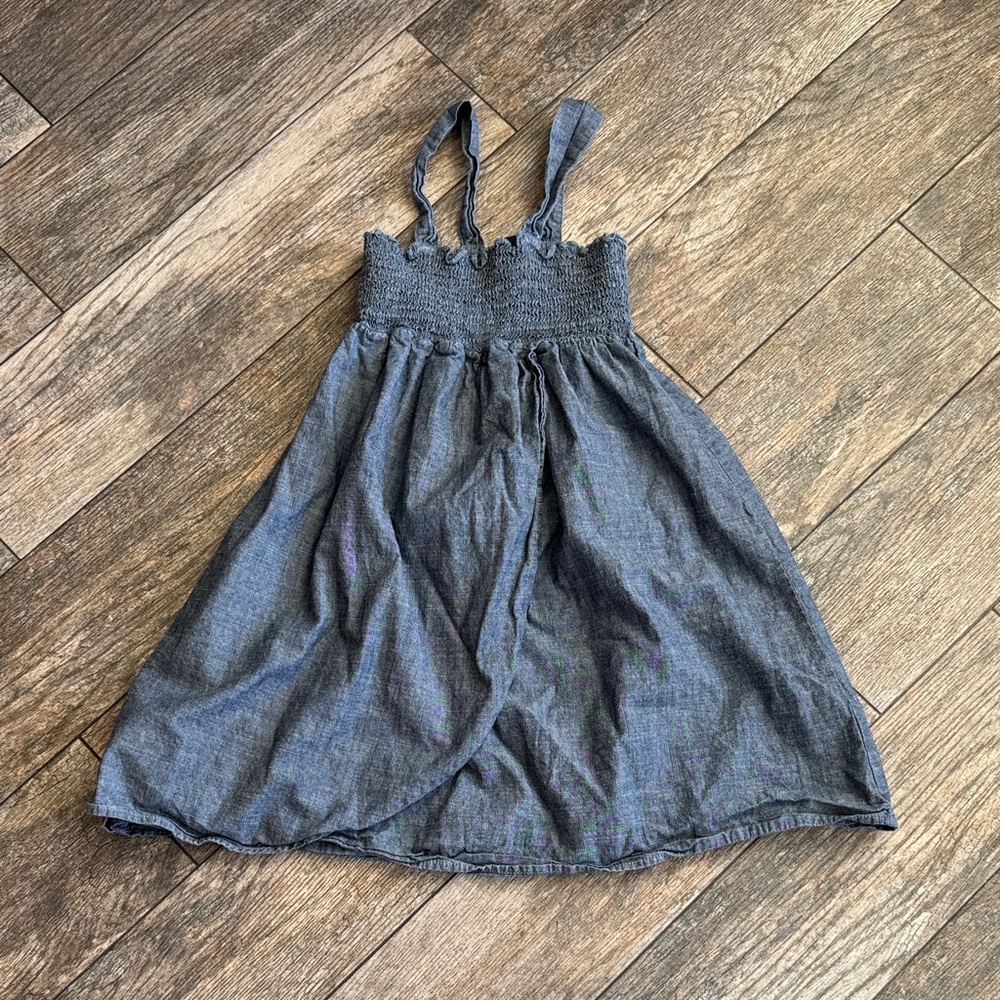 Old Navy Charcoal Sleeveless Top